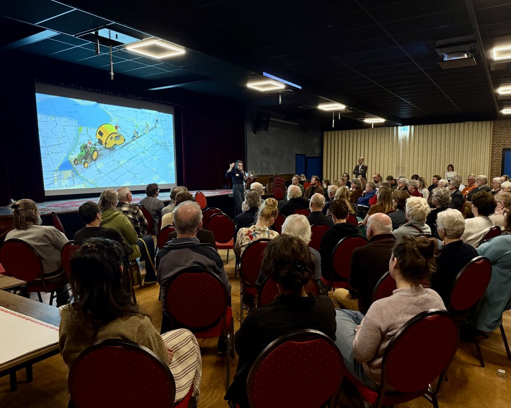 Volle zaal bij netwerkbijeenkomst Kunst en Cultuur.