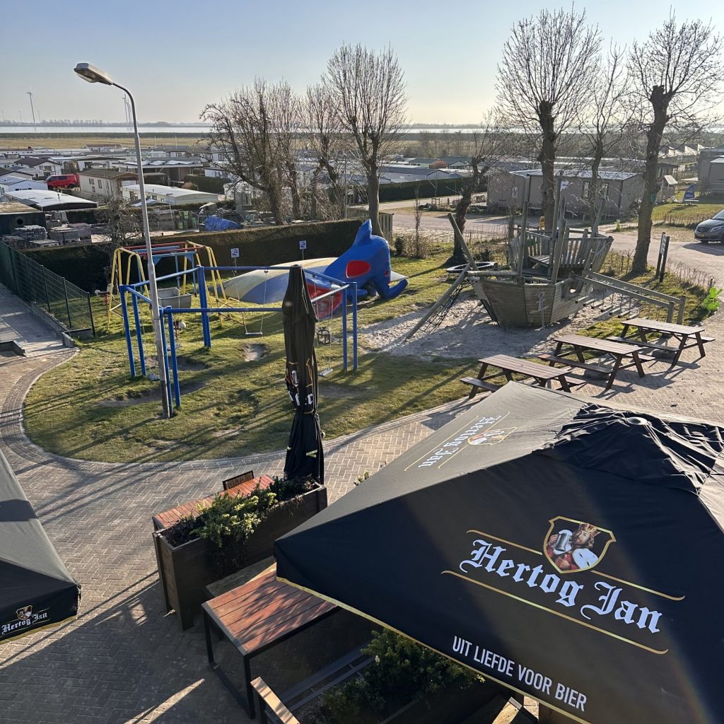 Terras van boven gezien