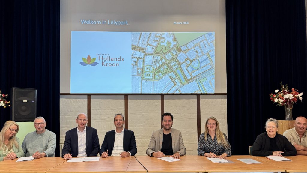 Mark Versteeg ondertekening Lelypark 28 mei 2025