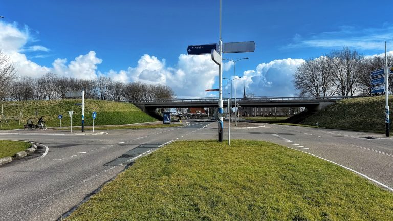 Verkeersbord met toeristische aanduiding