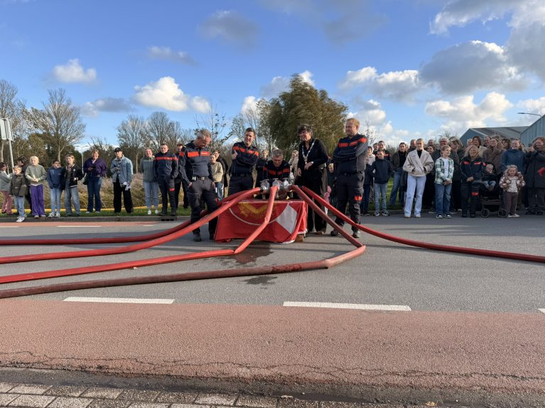 heropening kazerne Winkel