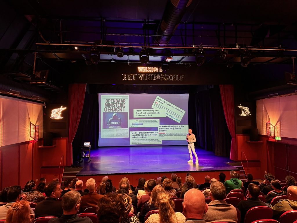 Jaap Schouten sprak tijdens de bijeenkomst Veilig Ondernemen in Het Vikingschip in Den Oever