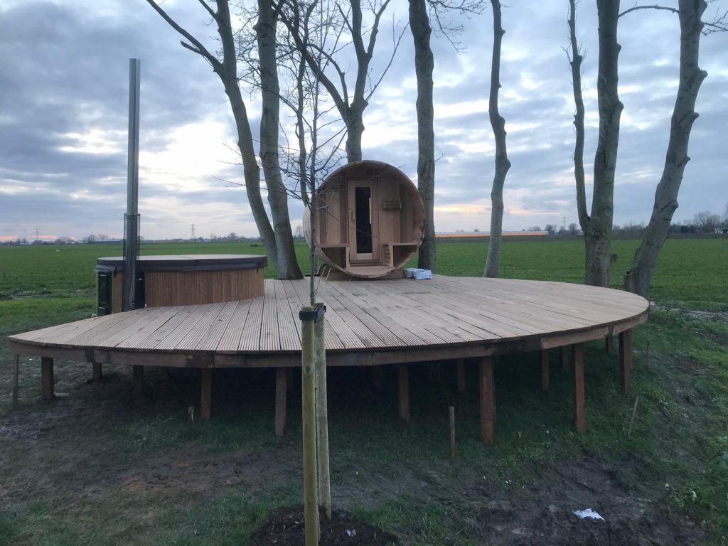 Project Sauna en hottub- We Can Do It