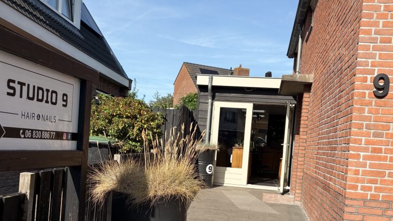 Studio 9 bord op woning