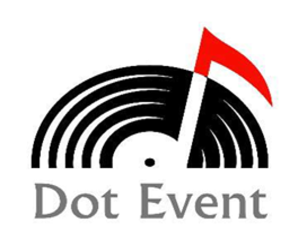 Logo van Dot Event. Het logo bestaat uit een zwarte langspeelplaat met daarop een rode muzieknoot. Onder de afbeelding staat de naam “Dot Event” in grijze letters op een lichte achtergrond.