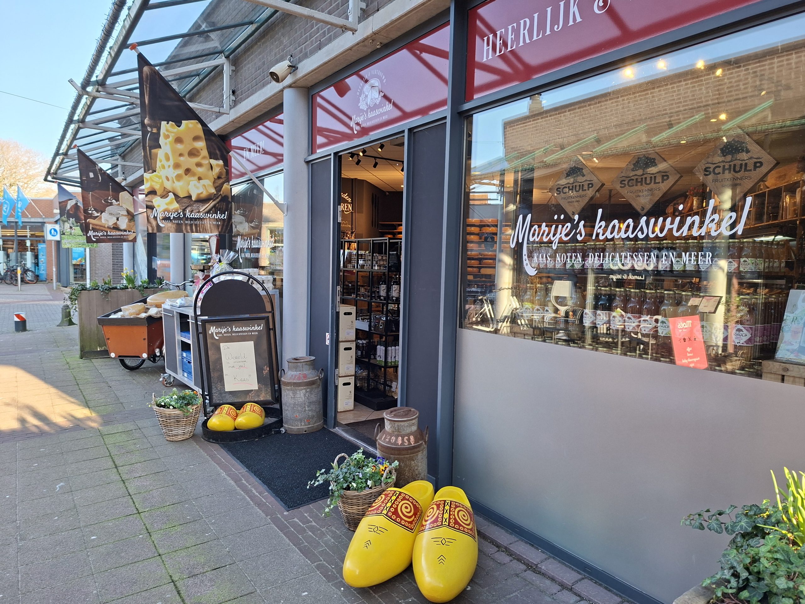 Marije's Kaaswinkel buitenkant