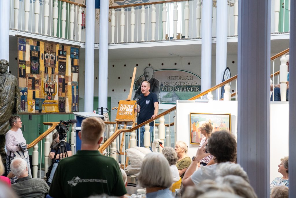 Tentoonstelling van Catharina Goeting in de Cultuurschuur in Wieringerwerf.